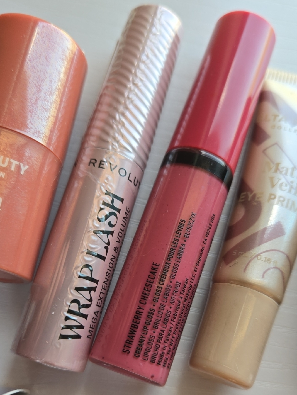 Makeup Bundle - Picture 8 of 13
